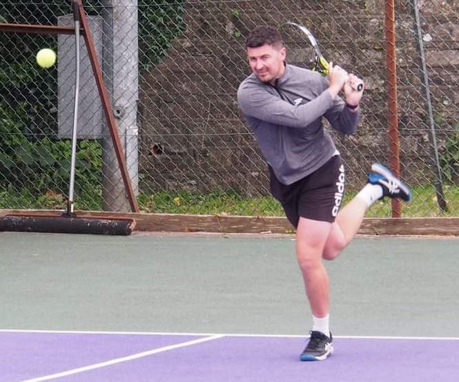 Tom Richards shows his stroke power